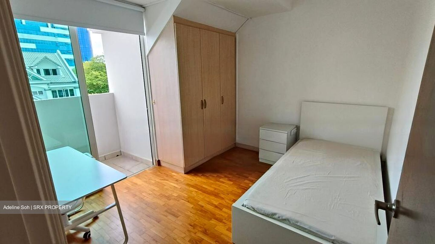 Summer Gardens (D16), Terrace #463128571